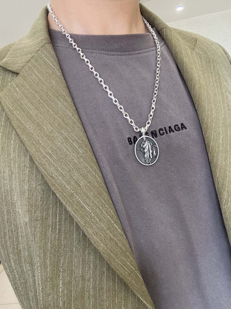 Gucci Necklaces